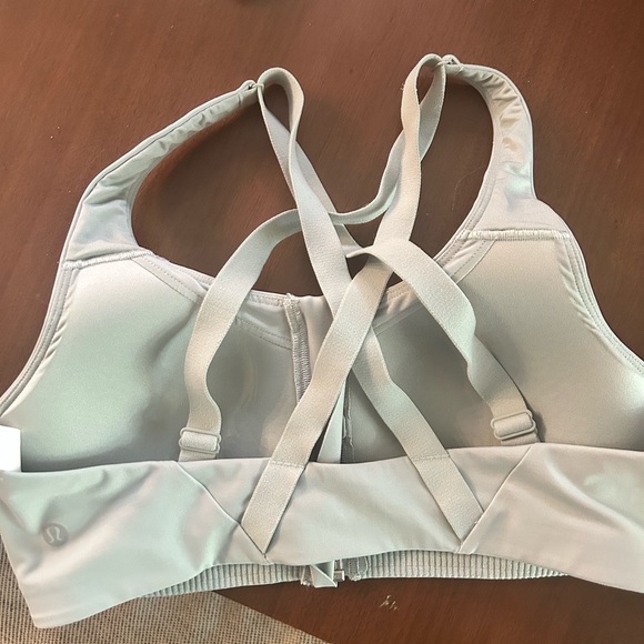 lululemon Energy Zip-Front Bra
High-Support, B–G Cups - Picture 5 of 5